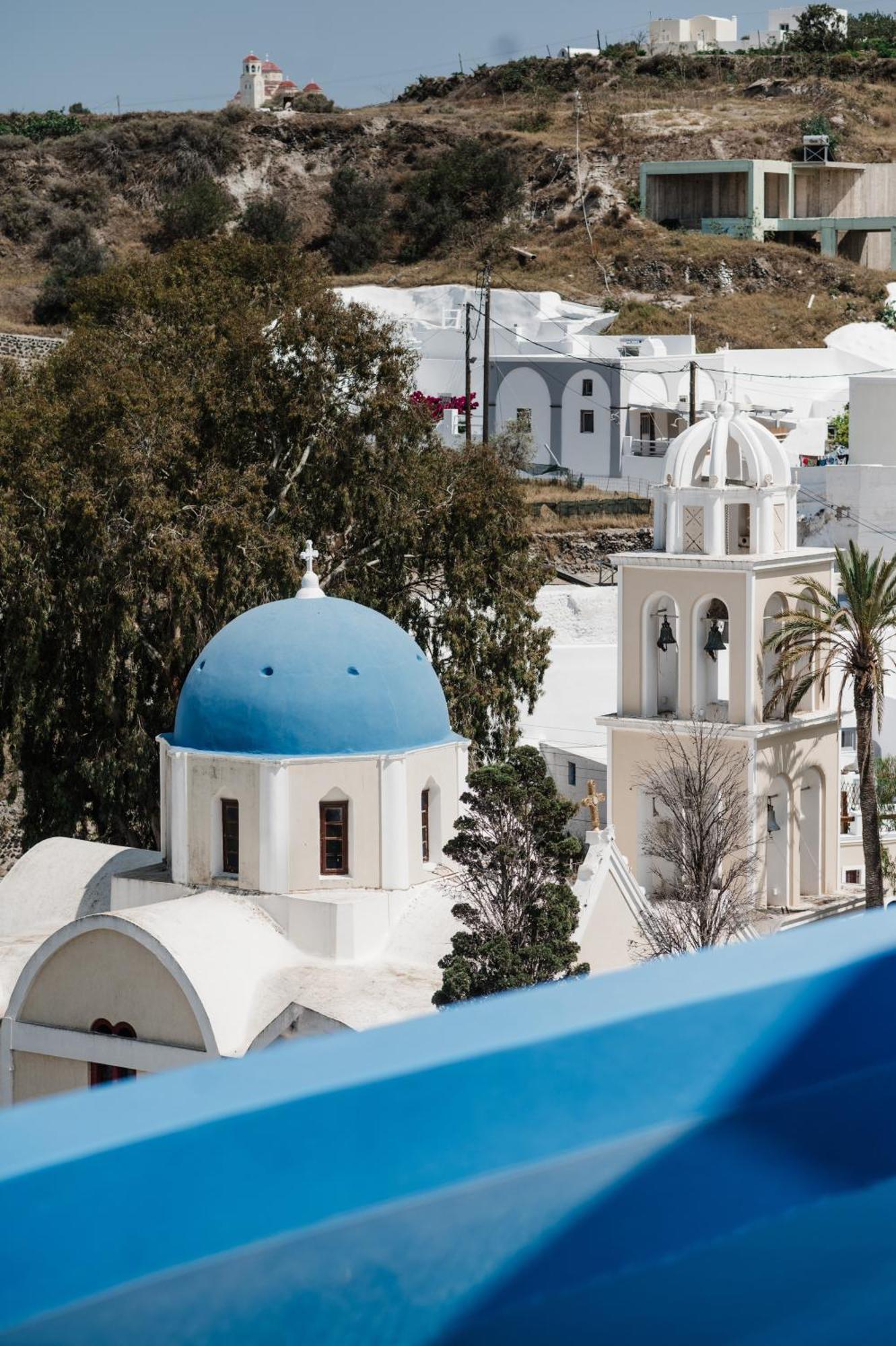 Vóthon Amphitrite Suites Santorini מראה חיצוני תמונה