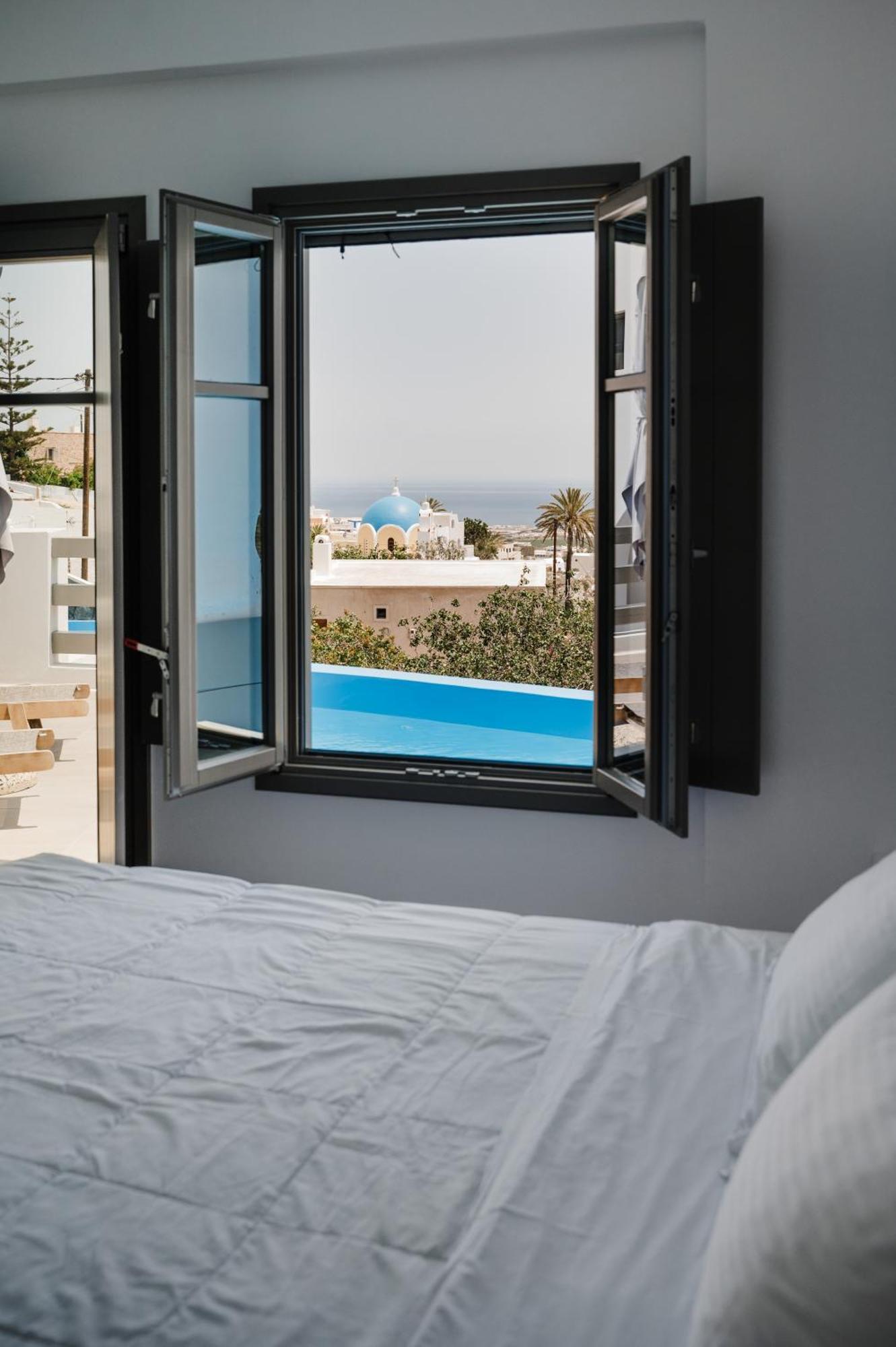 Vóthon Amphitrite Suites Santorini מראה חיצוני תמונה
